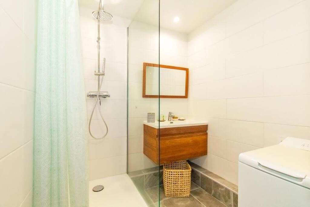 Exotica - En Plein Coeur De St Gilles Les Bains Apartment Saint-Gilles-les Bains Luaran gambar