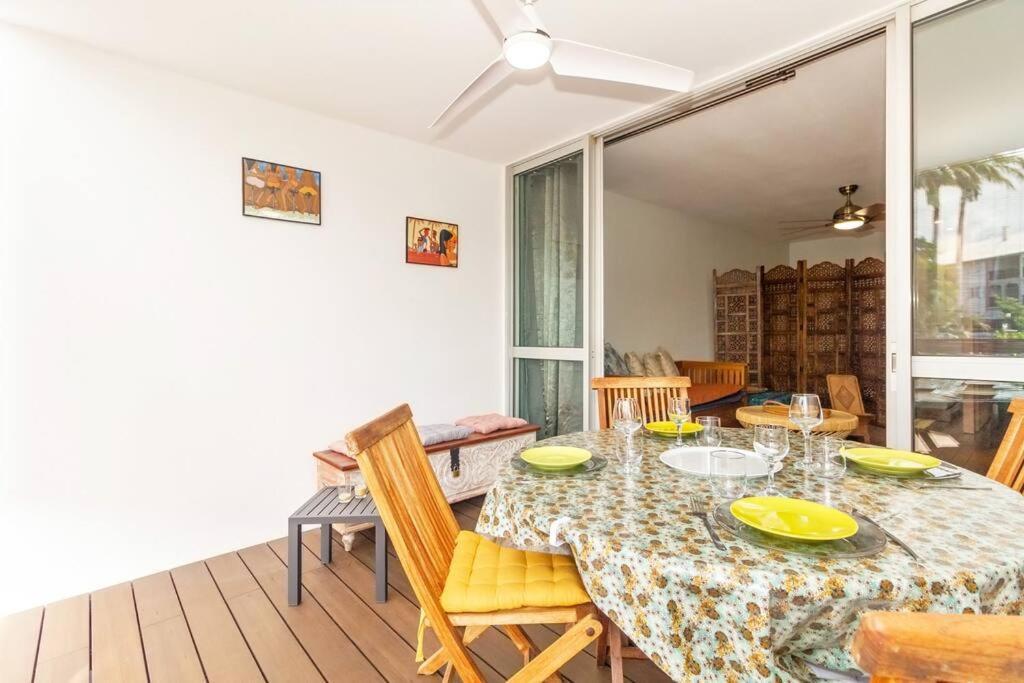 Exotica - En Plein Coeur De St Gilles Les Bains Apartment Saint-Gilles-les Bains Luaran gambar